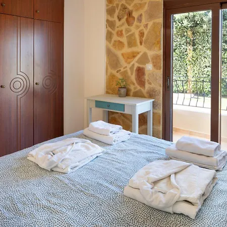 Pasiphae 2 Villa *