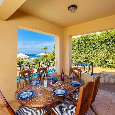 Pasiphae 2 Villa *